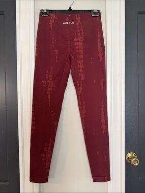 Aurola Women's Maroon Tie-Dye High-Rise Leggings